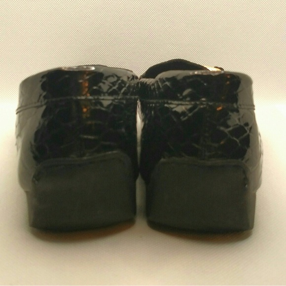 Stuart Weitzman snakeskin loafers - Picture 5 of 7